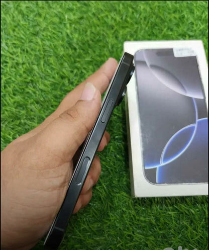 I-Phone 16 pro - 128 gb Refurbished